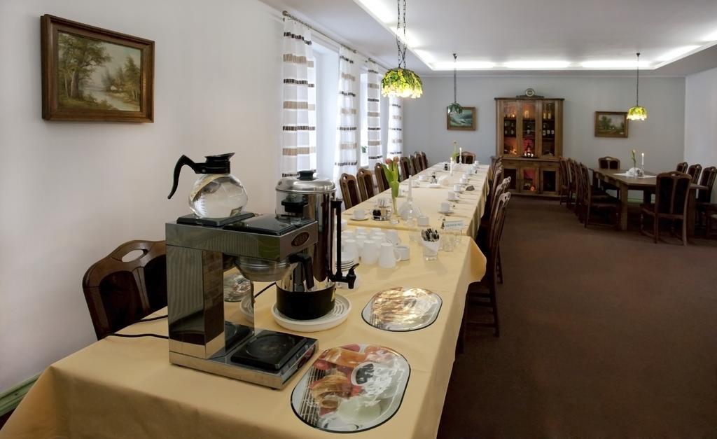 Hotel Sowa Έλμπλαγκ Εξωτερικό φωτογραφία