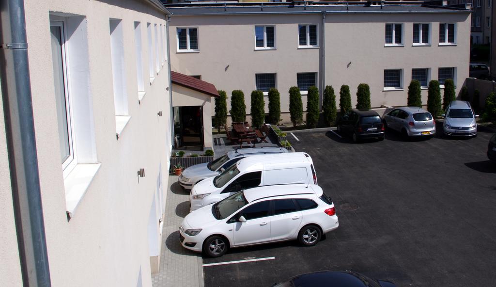 Hotel Sowa Έλμπλαγκ Εξωτερικό φωτογραφία